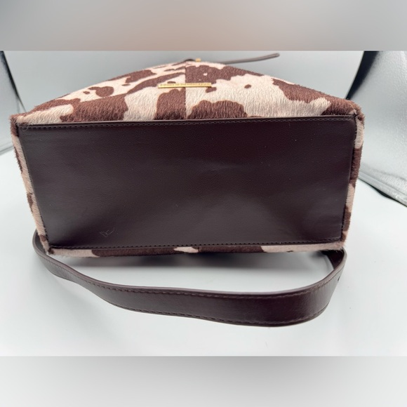 House of Harlow 1960 Brown and Cream Cow Print Shoulder Bag - Picture 6 of 11